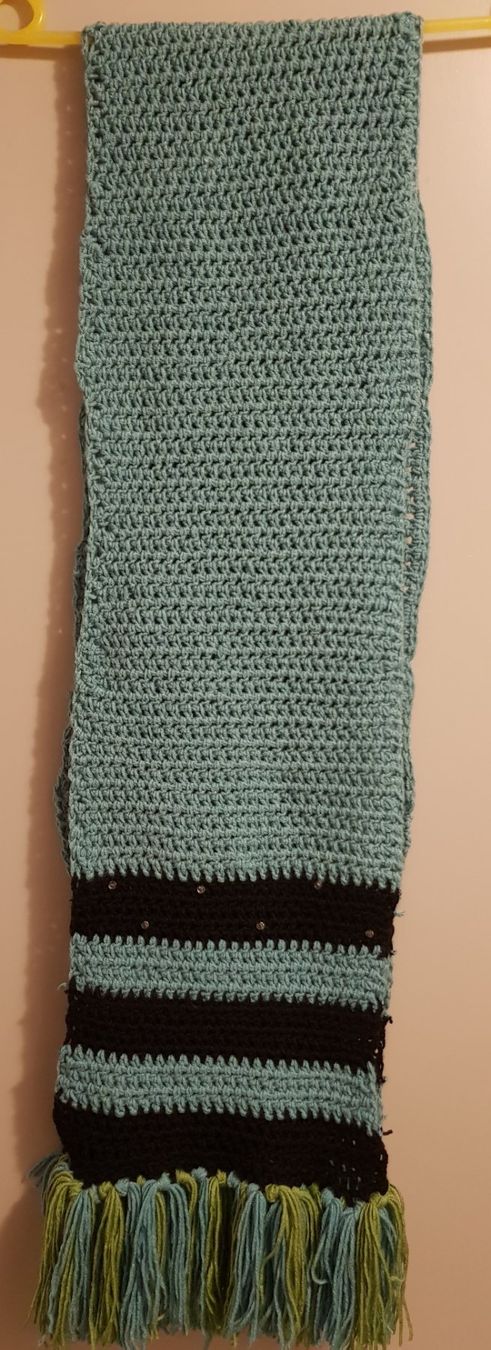 Foulard & Sciarpe: Handgestricktes Damen Schal – Nuovo (secondo la descrizione) da Oetwil am See venduto da inga83