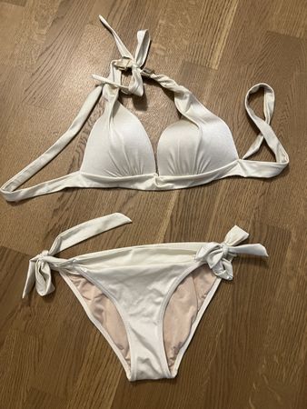 Blumarine Bikini in Creme/Perlmutt, Grösse L / 34B