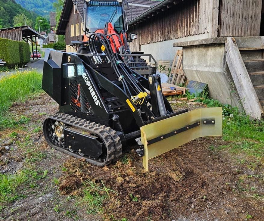 Tutte le macchine: Elektro Kompaktlader 4x4 oder Raupe 3000-6000 Ladezyklen – Nuovo e nell'imballaggio originale da Kaltbrunn venduto da Lasko77 7