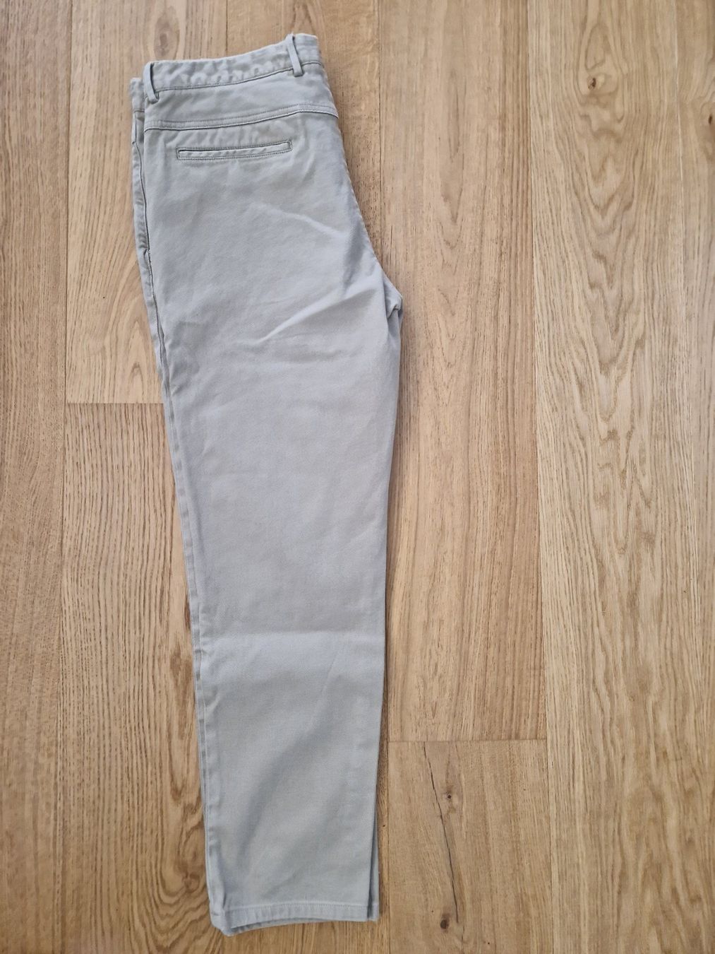 Massimo Dutti Pantaloni: Chino Hose Massimo Dutti Gr. 46 – Usato da Davos-Dorf venduto da Bpelikan 1