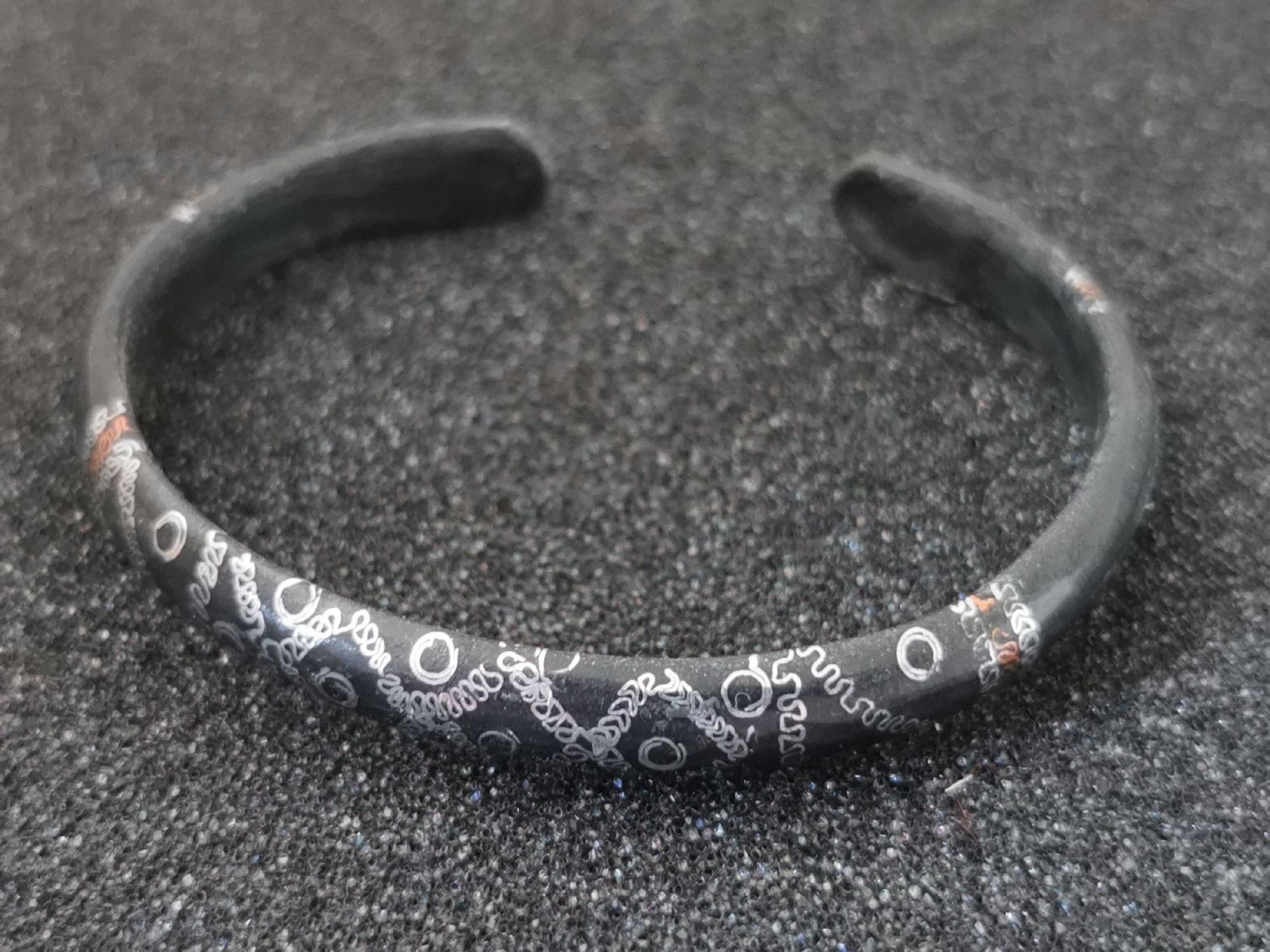 Bracciali & Braccialetti: Armband mir Silber und Kupfer  – Nuovo e nell'imballaggio originale da Schlieren venduto da vlalif