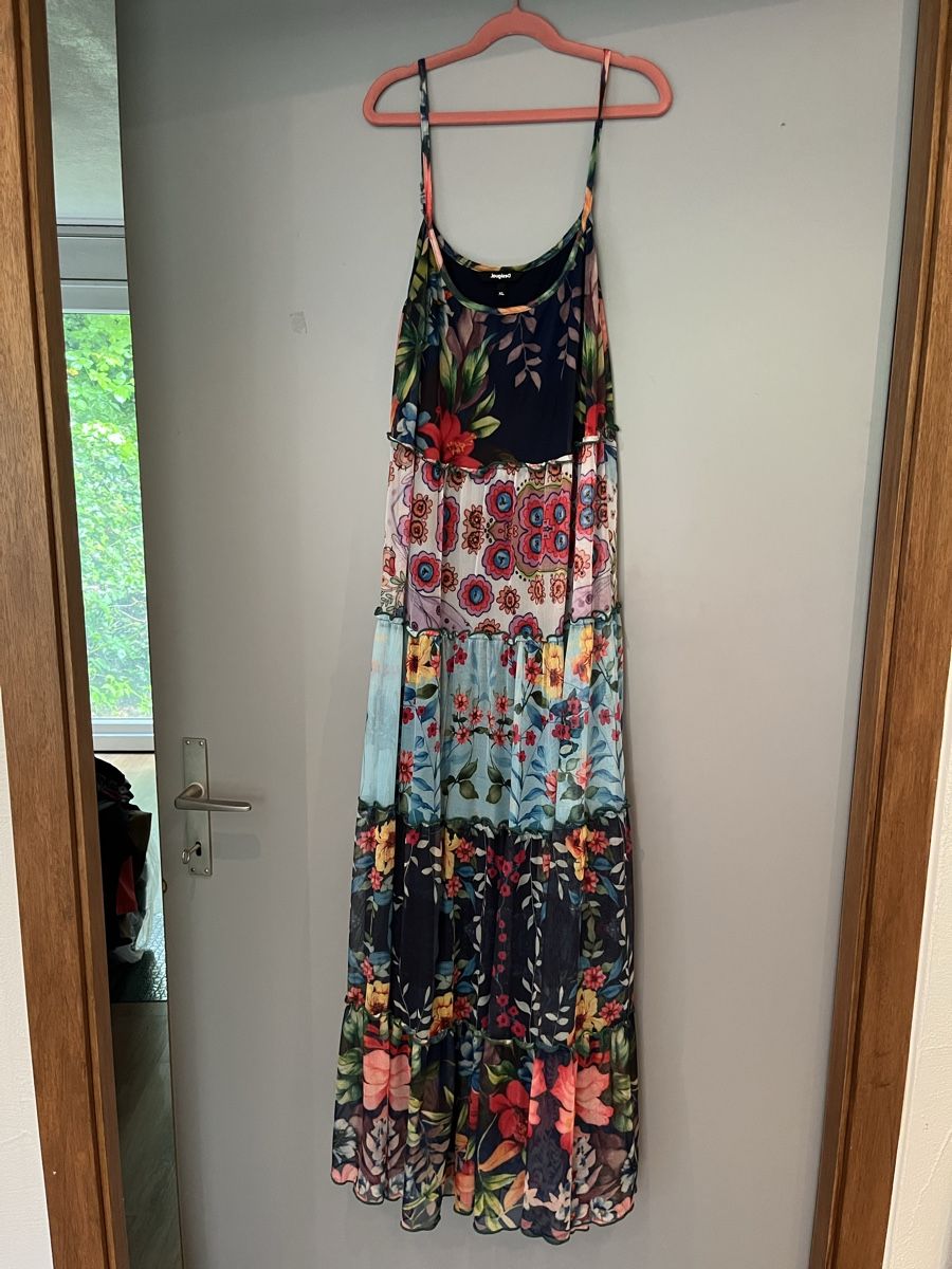 Desigual Vestiti: Desigual Kleid  – Nuovo (secondo la descrizione) da Niedergösgen venduto da rianaa__