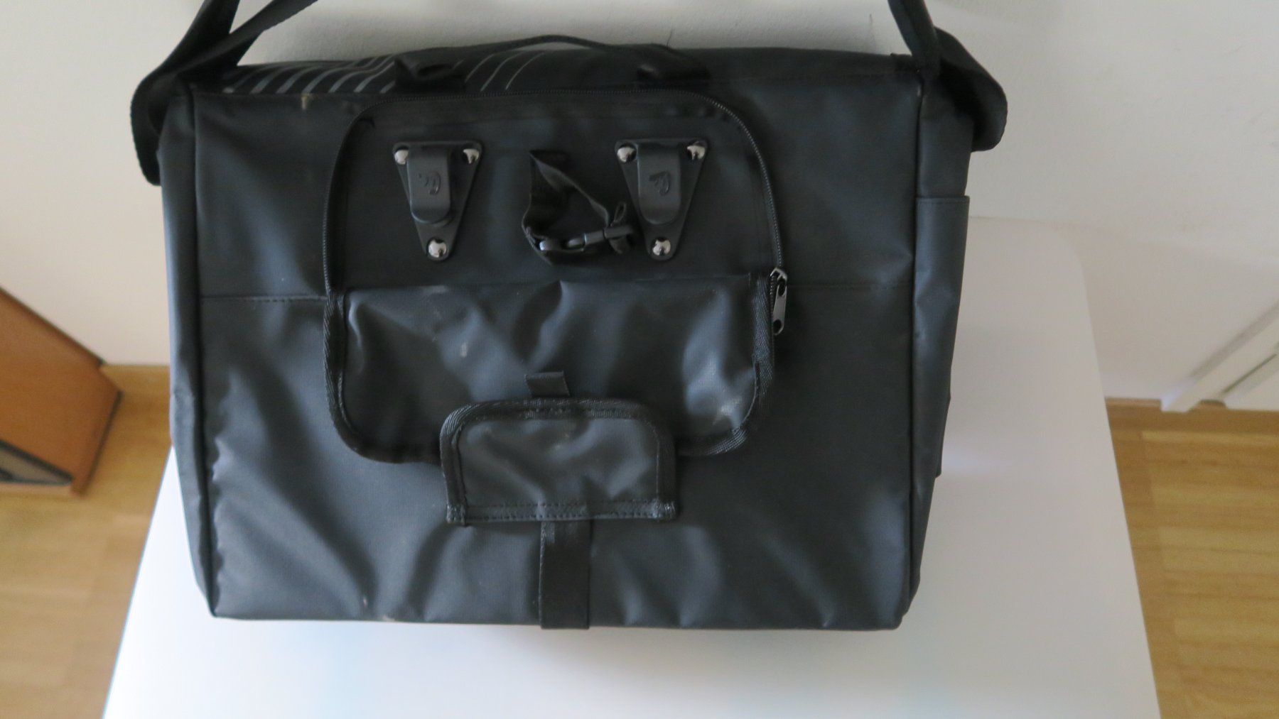 Flyer Taschen: Original Flyer Gepäckträgertasche – Neu (gemäss Beschreibung) aus Zürich von Maisbier 2