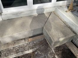 Betonsockel /winkel gratis 