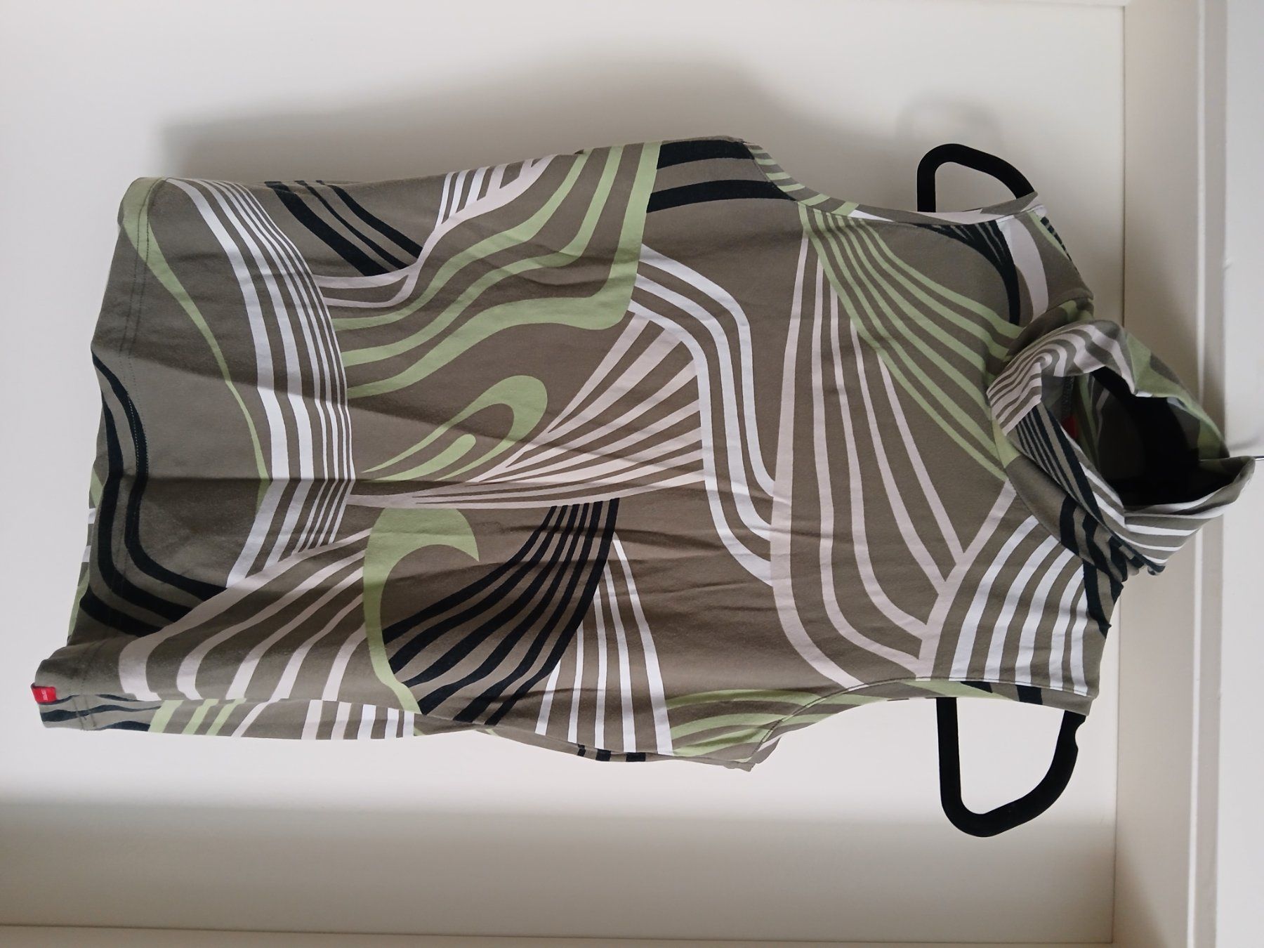 Esprit Tops: Shirt Rollkragen Esprit L bis XL – D'occasion à Zürich par ast_8nph 1