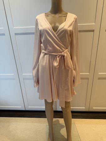 L’Akademie Kleid Gr. M