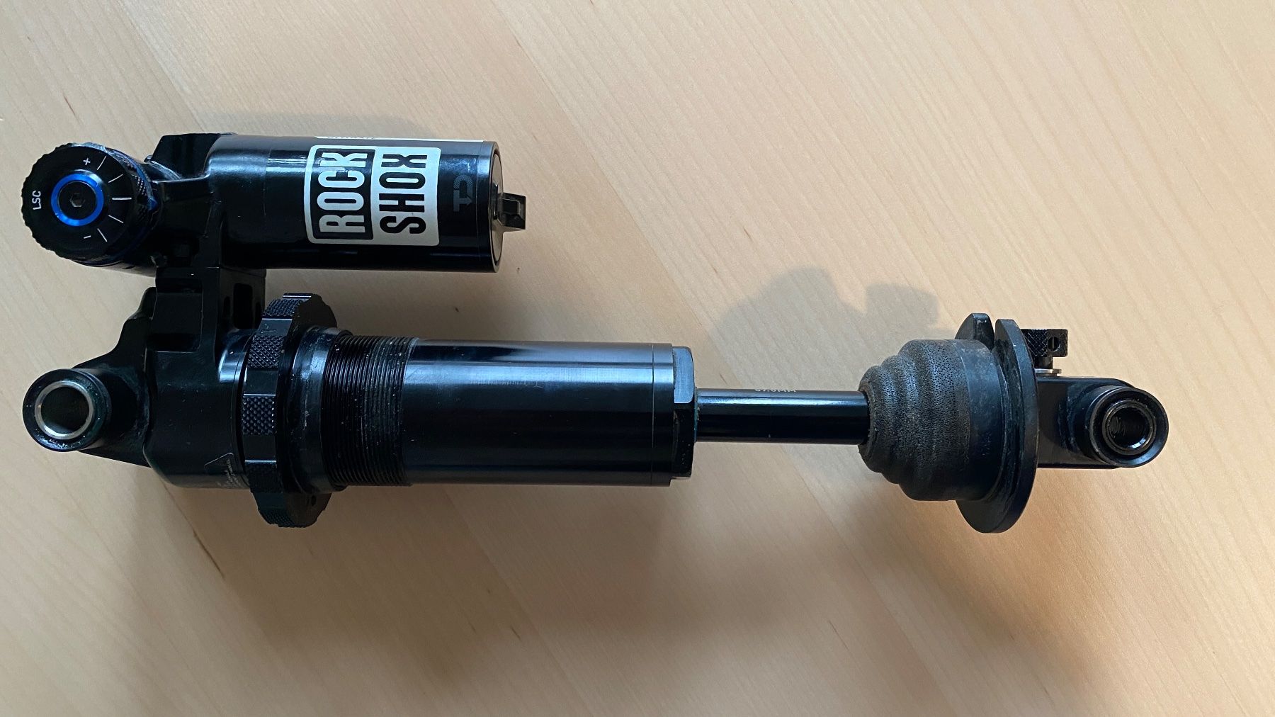 Rockshox Pezzi di ricambio: Rock Shox Vivid Coil Ultimate RC2T – Usato da Zürich venduto da leo_f9fq 2