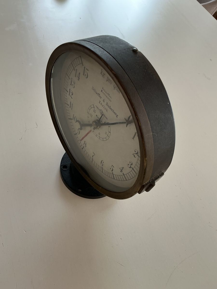 Mesurer: Antikes MANOMETER – Défectueux à Oberwil- Lieli par Techmesi 3