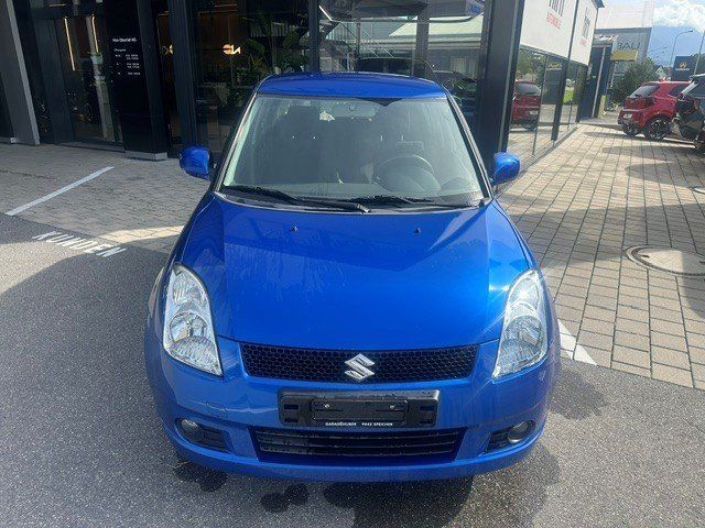 Suzuki Automobili: Suzuki Swift  1.3 4x4 – Usato da Oberriet SG venduto da jeepv8 4