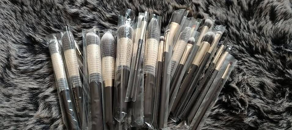 Make-up: Jessup Makeup Pinselset 25 Stück – Nuovo e nell'imballaggio originale da Teufenthal AG venduto da Agnieszka93
