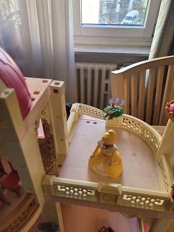 Giocattoli: Playmobil Schloss – Usato da Basel venduto da judith613 1