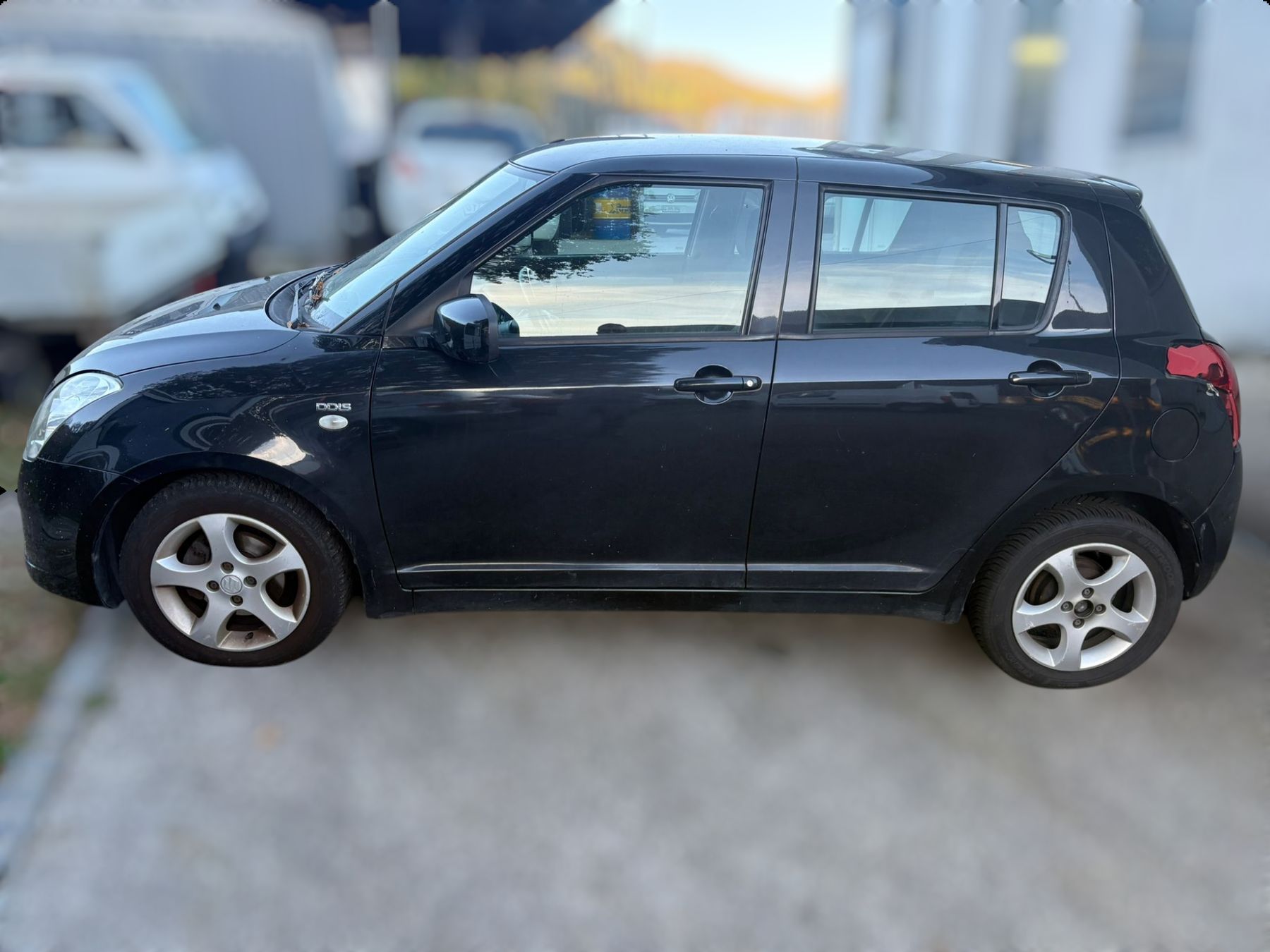 Suzuki Automobili: Suzuki Swift 1.3 DDiS – Usato da Giubiasco venduto da AUTOTECNICA 5
