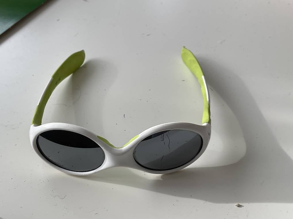 Occhiali & Lenti: Sonnenbrille Baby – Usato da Bern venduto da cherry74