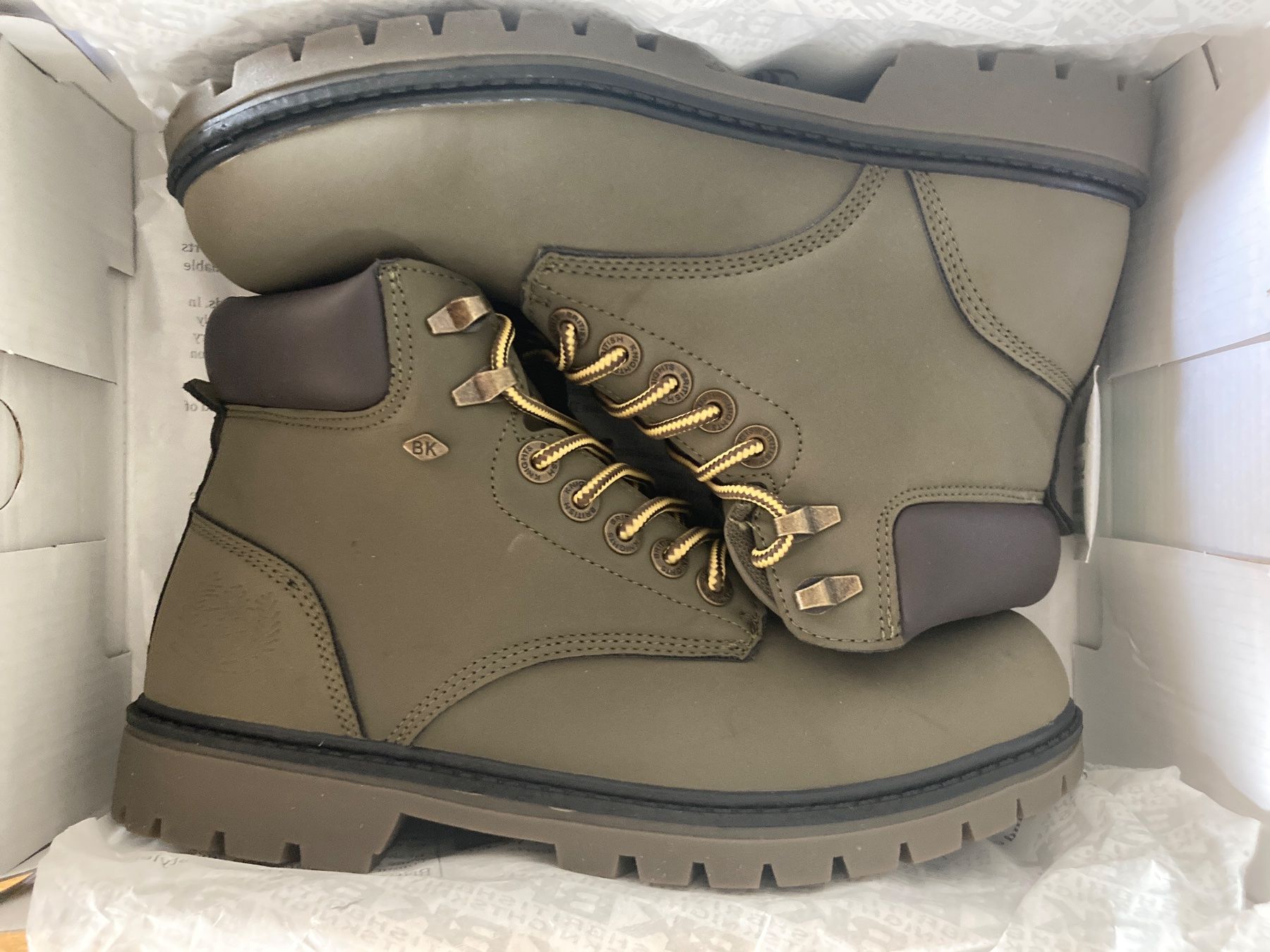 Chaussures hommes: Neu British Knights Winterschuhe Grösse 41 – Neuf avec emballage d'origine à Wängi par Kaesli