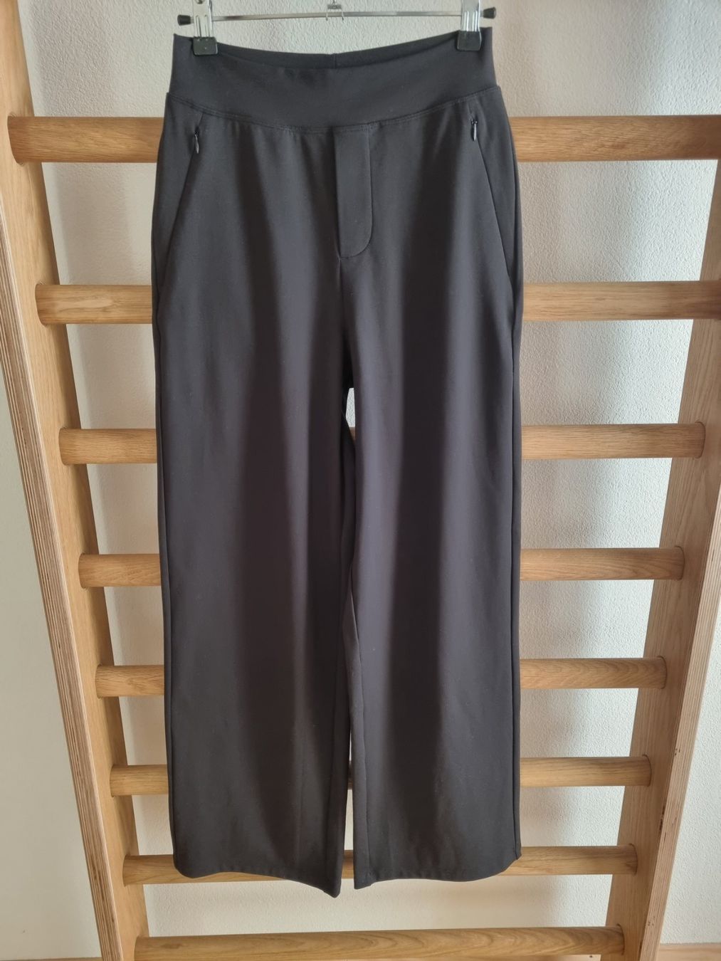 Pantaloni: Ninepine Damenhose, schwarz, XS – Usato da Zürich venduto da zimmi_o