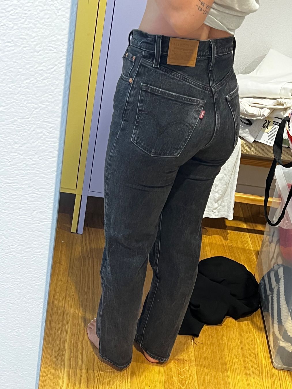 Levi's Jeans: Levis Jeans schwarz – Usato da Liestal venduto da lau_sjm2