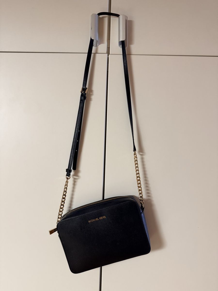 Michael Kors Sacs femmes: Michael Kors Tasche – D'occasion à Muotathal par sin_pdj6 1