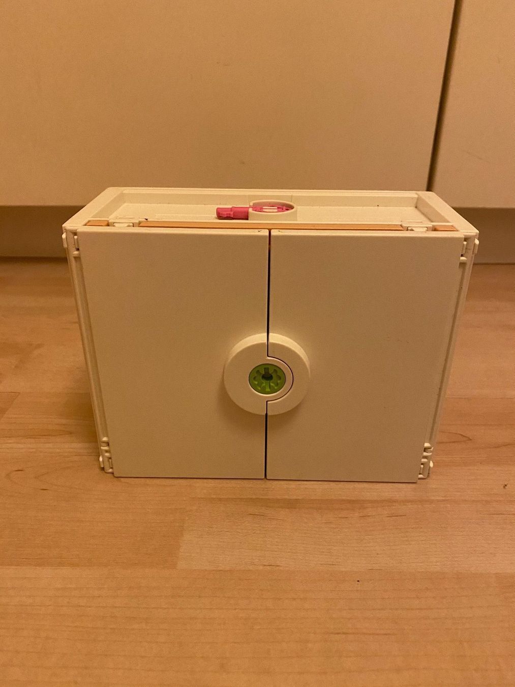 Playmobil Giocattoli: Aufklappbox  Sonnenterasse Playmobil – Usato da Dietlikon venduto da Ss11 2