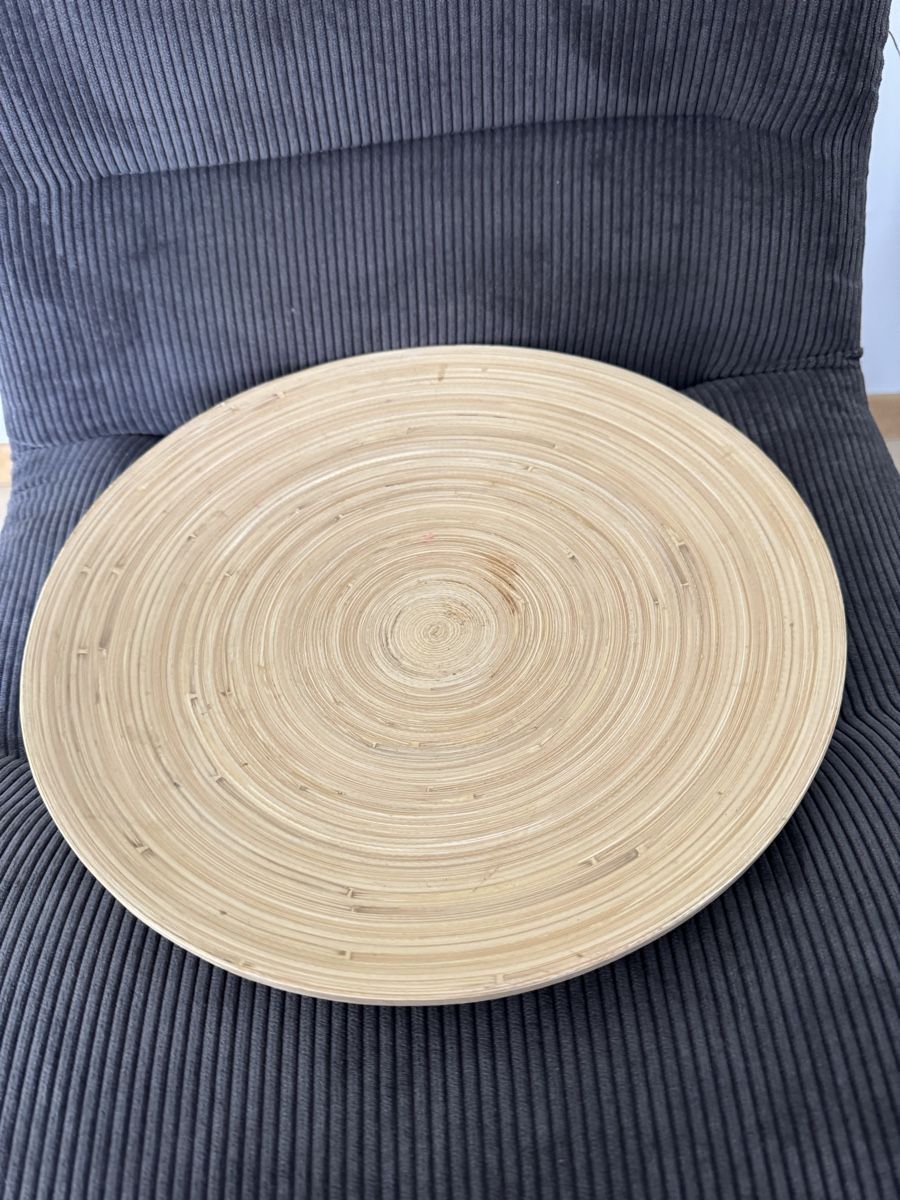 Ikea Piatti: IKEA Bambus Schale rund Tray – Usato da Dübendorf venduto da uji_p2hg