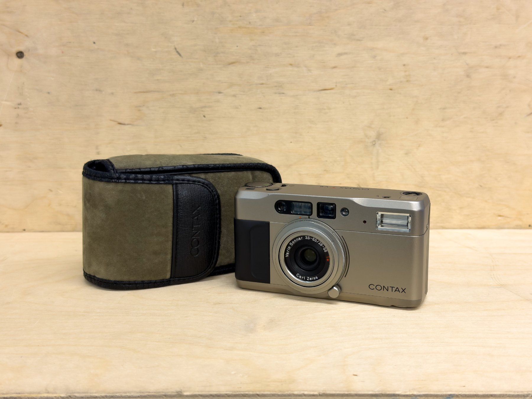 Contax Fotocamera: Contax TVS – Usato da Zürich venduto da hubachy