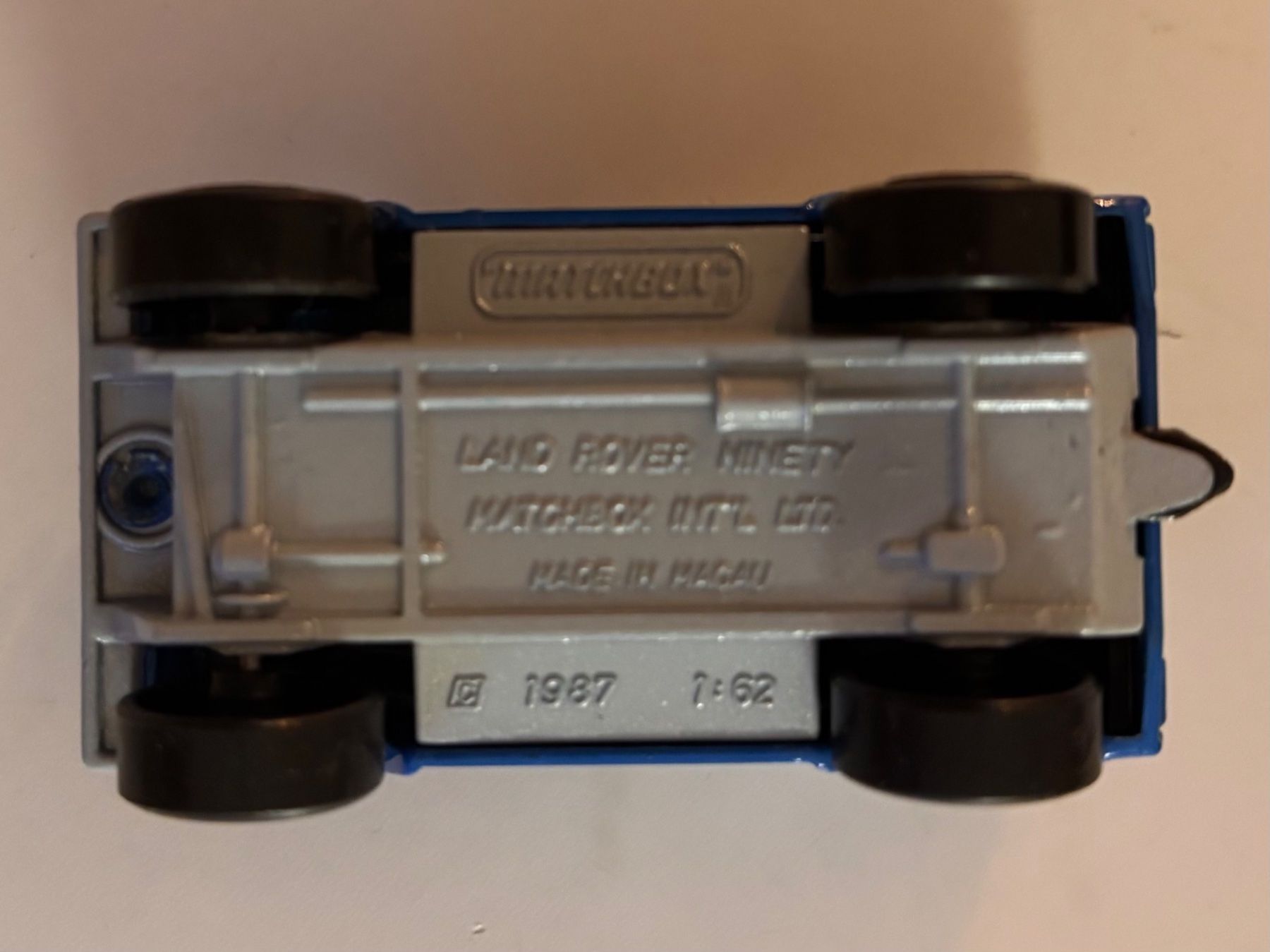Matchbox Modellini d'auto: Matchbox Jeep CJ-7, blau/weiss – Usato da Bern venduto da justbetter 1