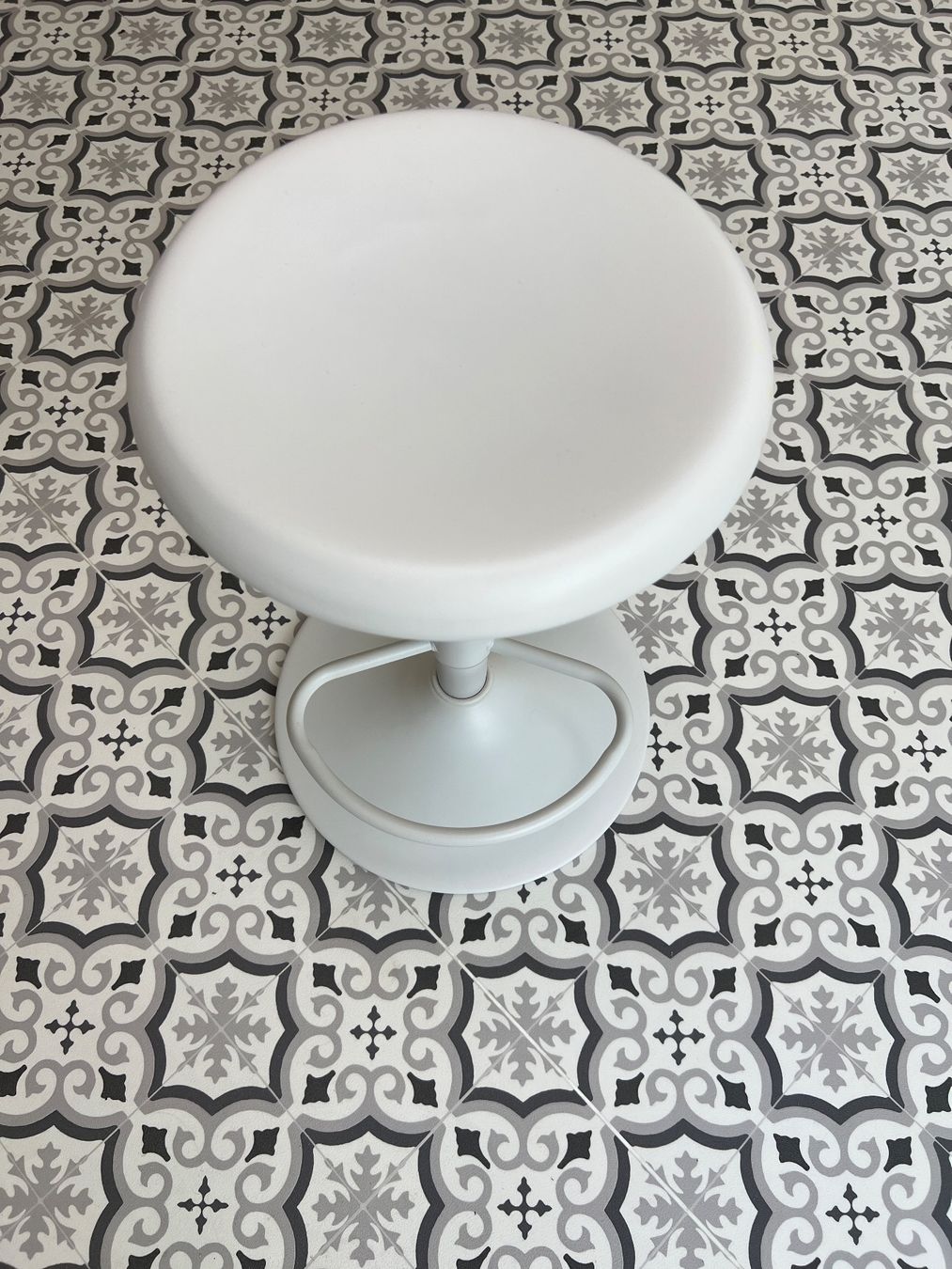 Micasa Sgabelli: Barhocker weiss im 3er Set – Usato da Winterthur venduto da atelier.maravilla 1