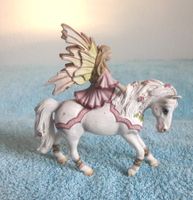 Schleich Elfe Bayala " Feya " mit Pferd
