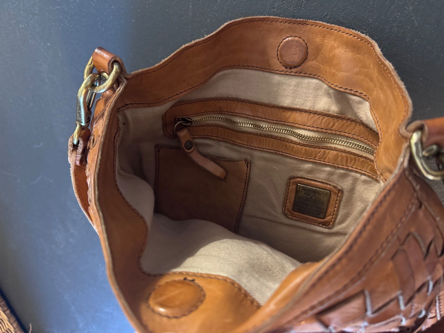 Campomaggi Borse da donna: Campomaggi Prestige Beuteltasche hellbraun – Usato da Wädenswil venduto da LH76 4
