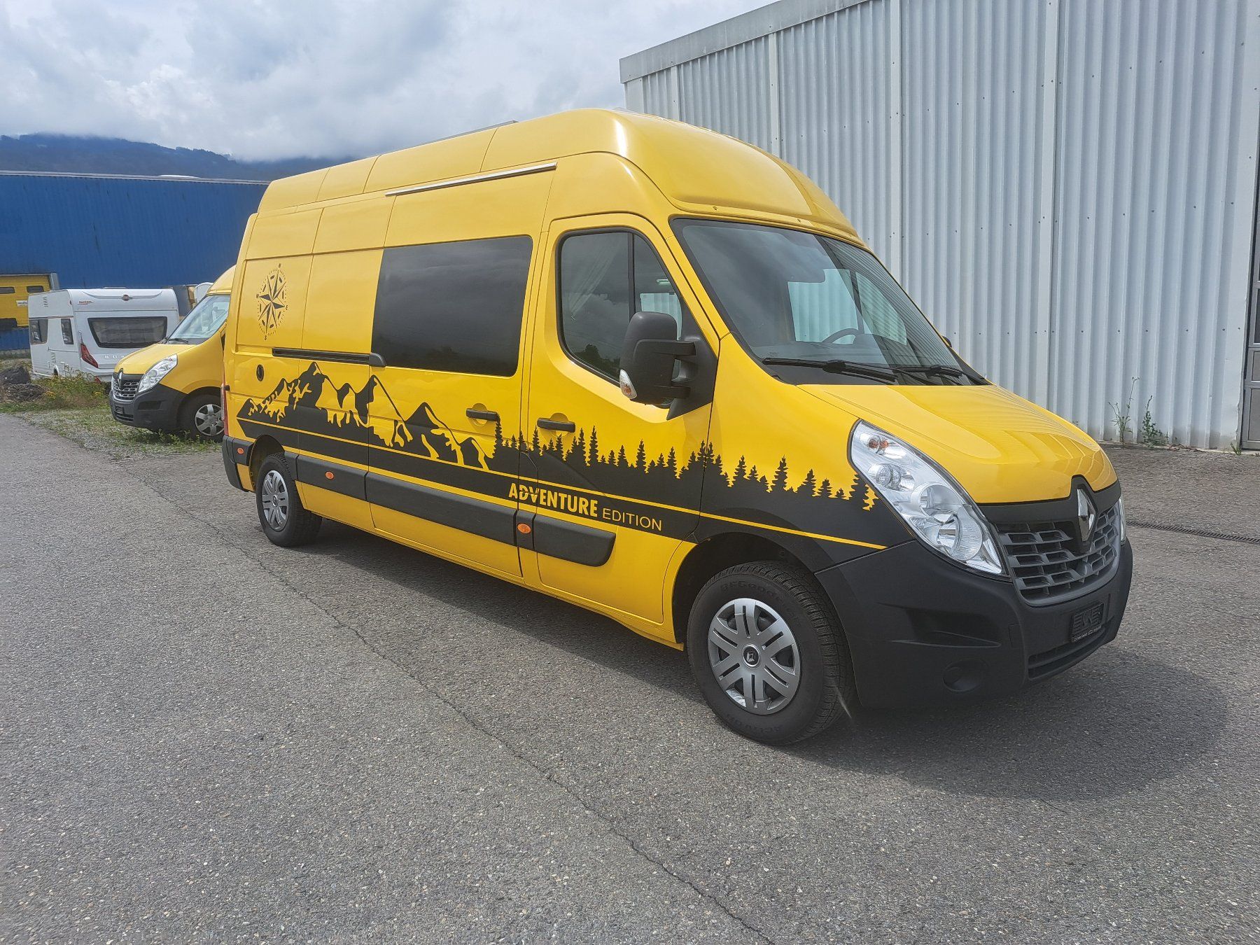 Renault Veicoli da campeggio: Renault Master Camper Wohnmobil – Usato da Lachen SZ venduto da Dorfgarage950