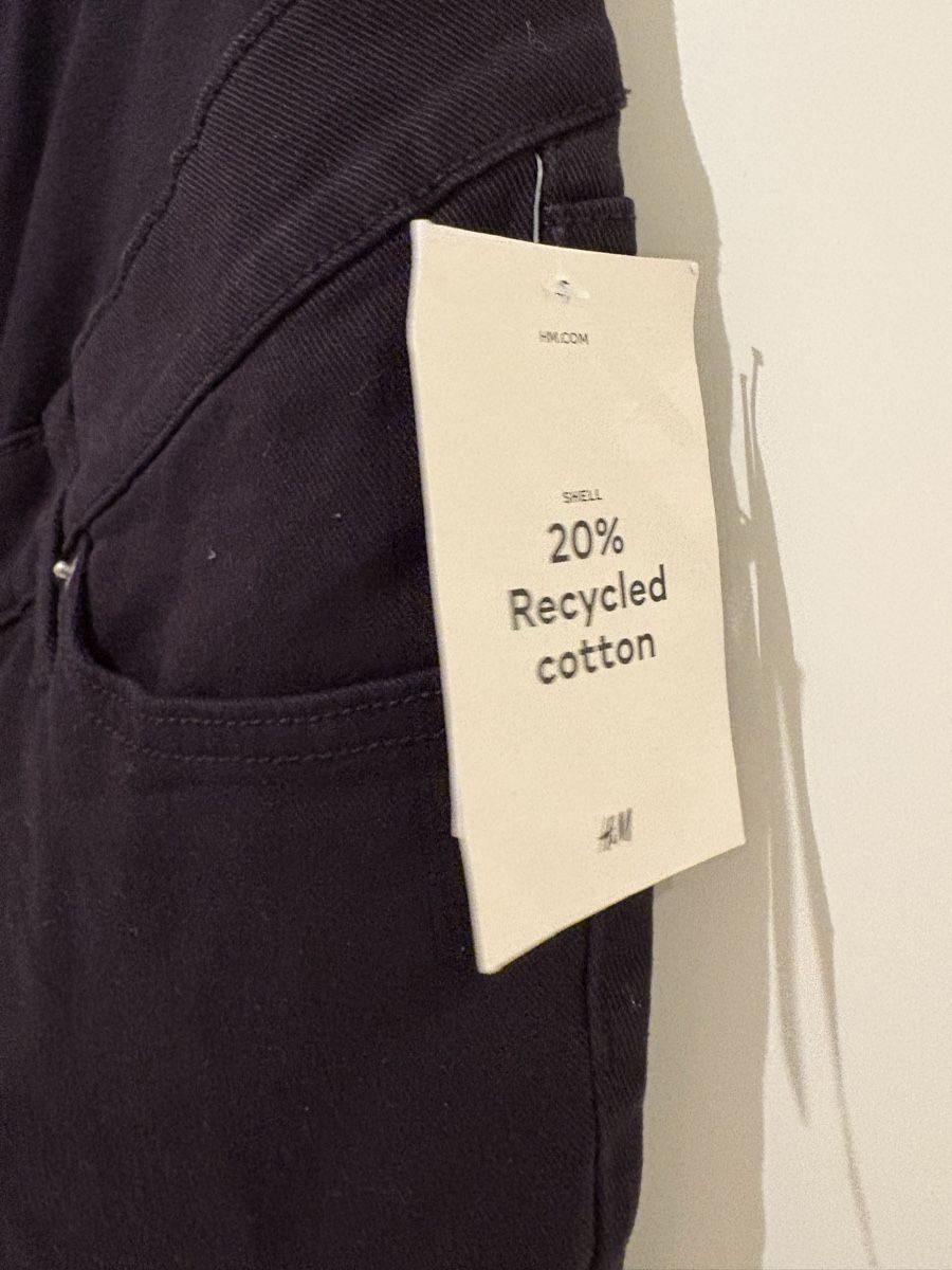 H&M Jeans: Maternity Jeans - Size S - NEW with tag  – Nuovo e nell'imballaggio originale da Muzzano venduto da Sidney_3 1