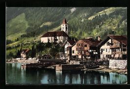 Brienz, Teilansicht mit Booten und Kirch