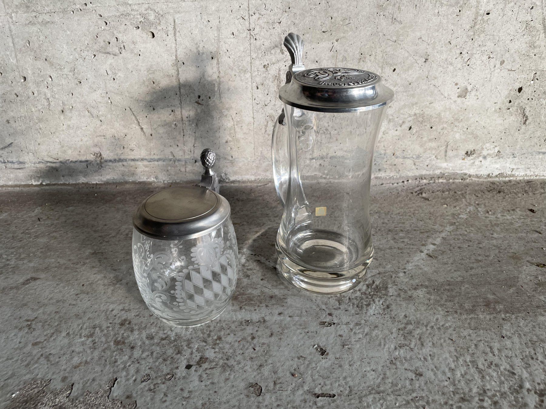 Verres: 2 Bierkrüge mit Deckel – D'occasion à Elsau par Barri.ch