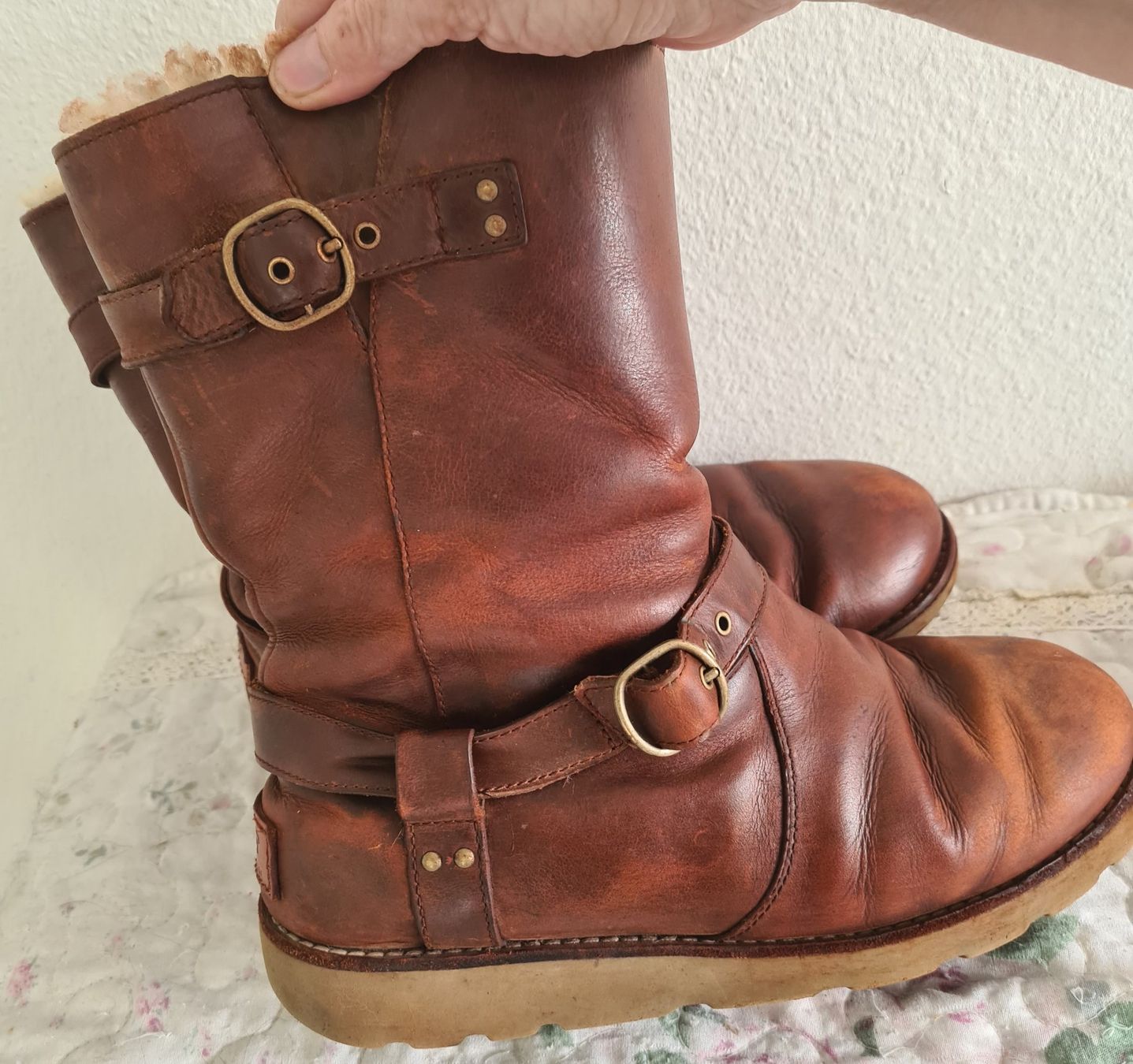 Ugg Scarpe da uomo: UGG Stiefel Leder braun, Grösse 38, gebraucht – Usato da Winterthur venduto da bibummi 3