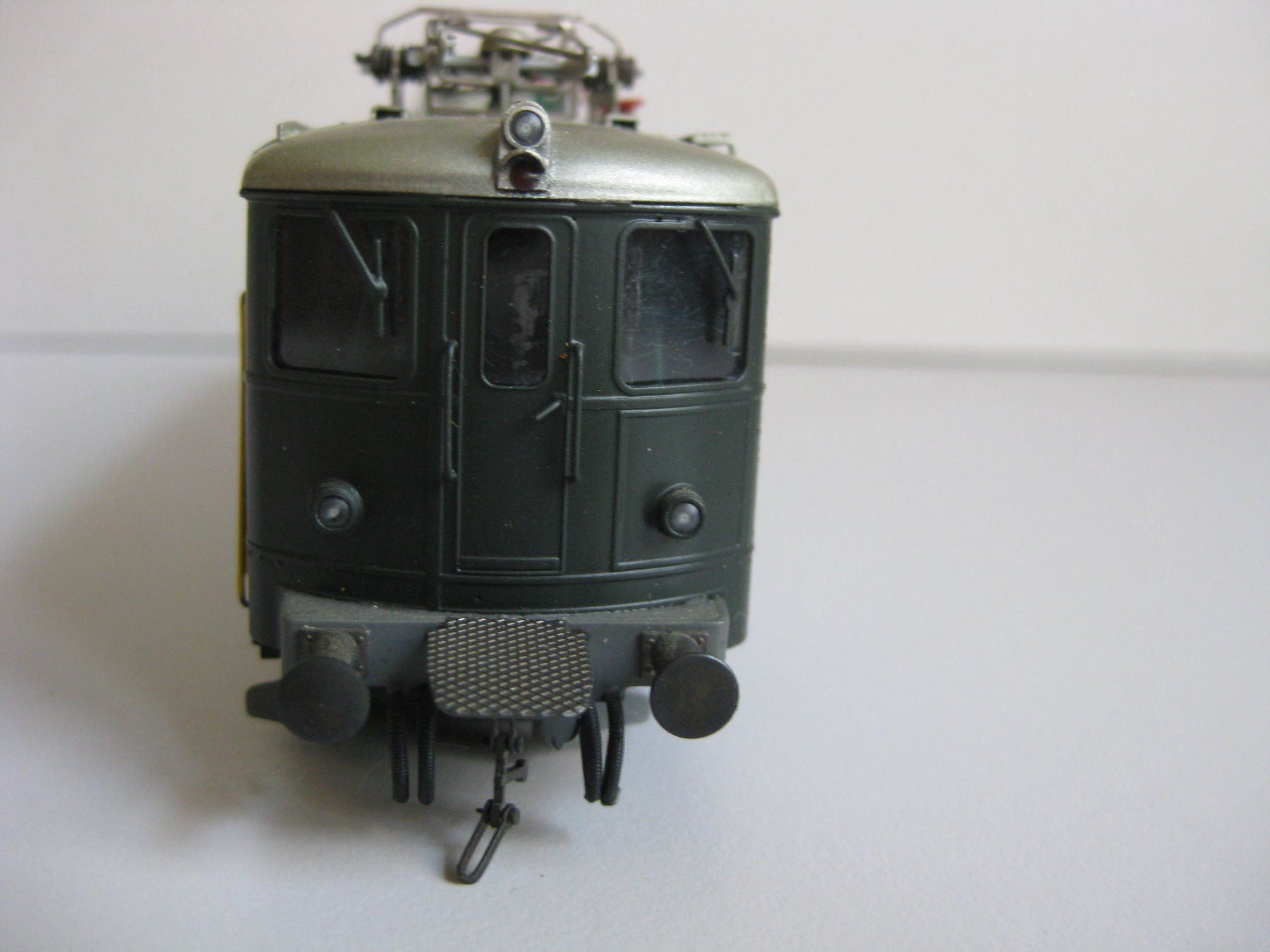 Metropolitan Modellini di ferrovie: Metrop SBB E-Lok Ae 4/6 10807  Gotthardlok,  735 – Usato da Buchs ZH venduto da swiss-train 2
