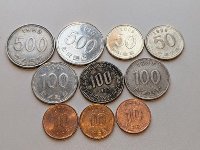 Tutti le monete: Korea circulating coins,delivery mi Sept – Usato da Porrentruy venduto da routard