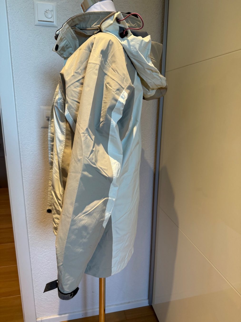 Haglöfs Giacche: Haglofs women’s jacket – Usato da Münchenstein venduto da ArleneLM 1