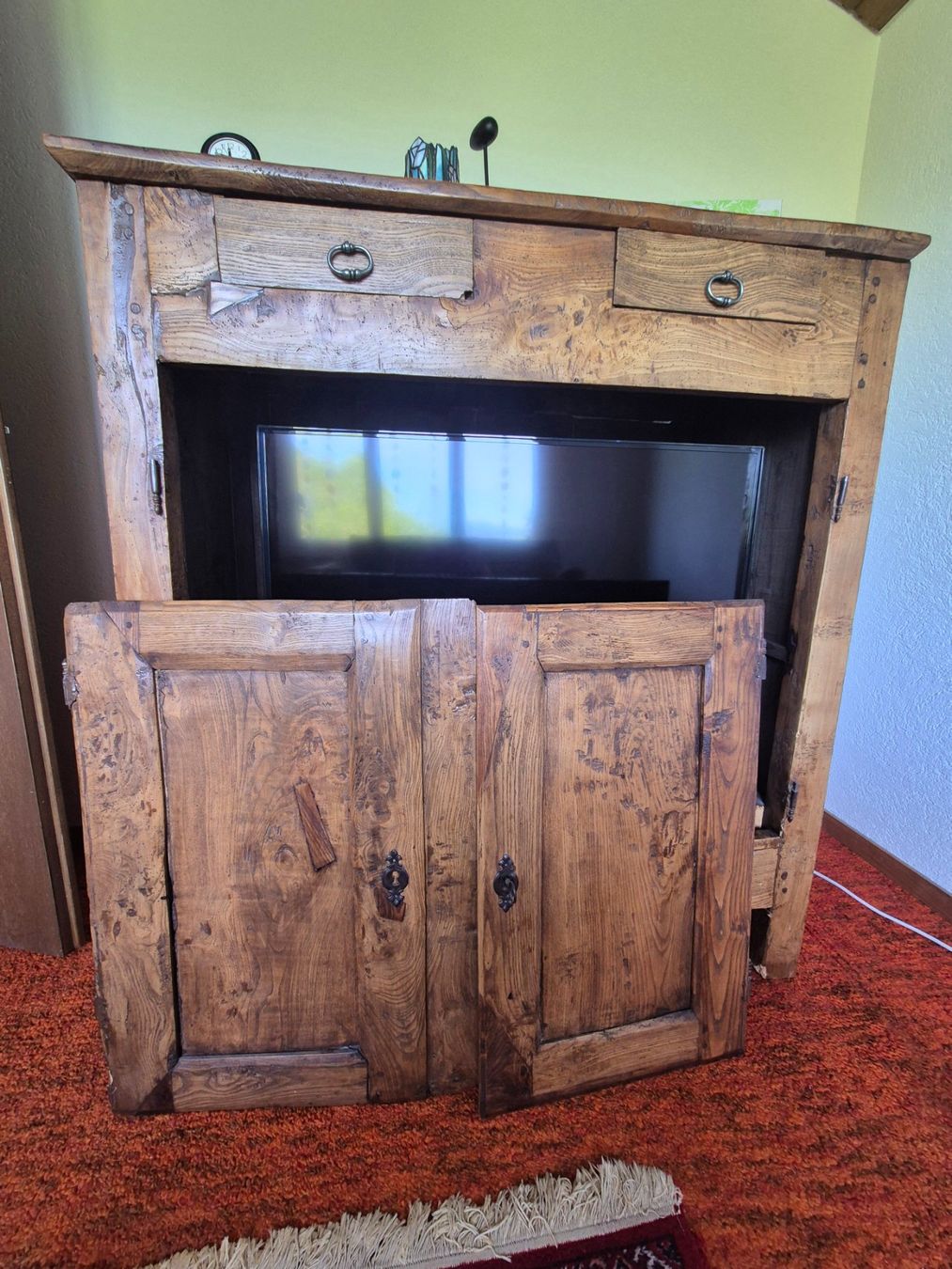 Credenze: Meuble ancien en chêne – Usato da savagnier venduto da yve_6jh6 1