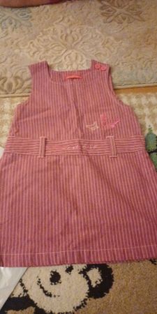 Süsses Sommerkleid Grösse 94, rosa gestreift, Top Zustand