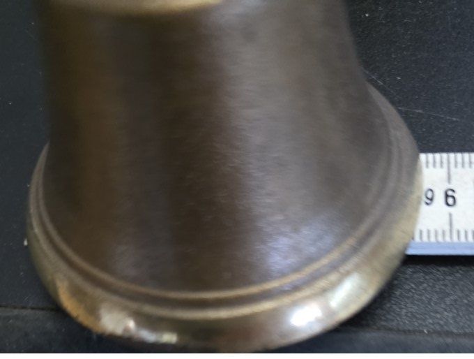 Campanacci mucche: Vintage Wandglocke aus Messing Glocke – Usato da Flums venduto da Flumsantik 7