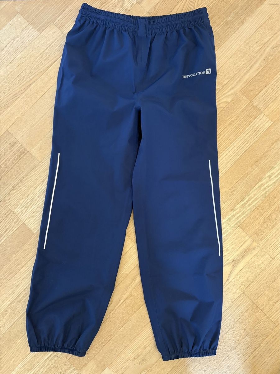 Trevolution Pantaloni: Kinder Regenhose Trevolution Grösse 140 – Usato da Zürich venduto da mad_lwl6