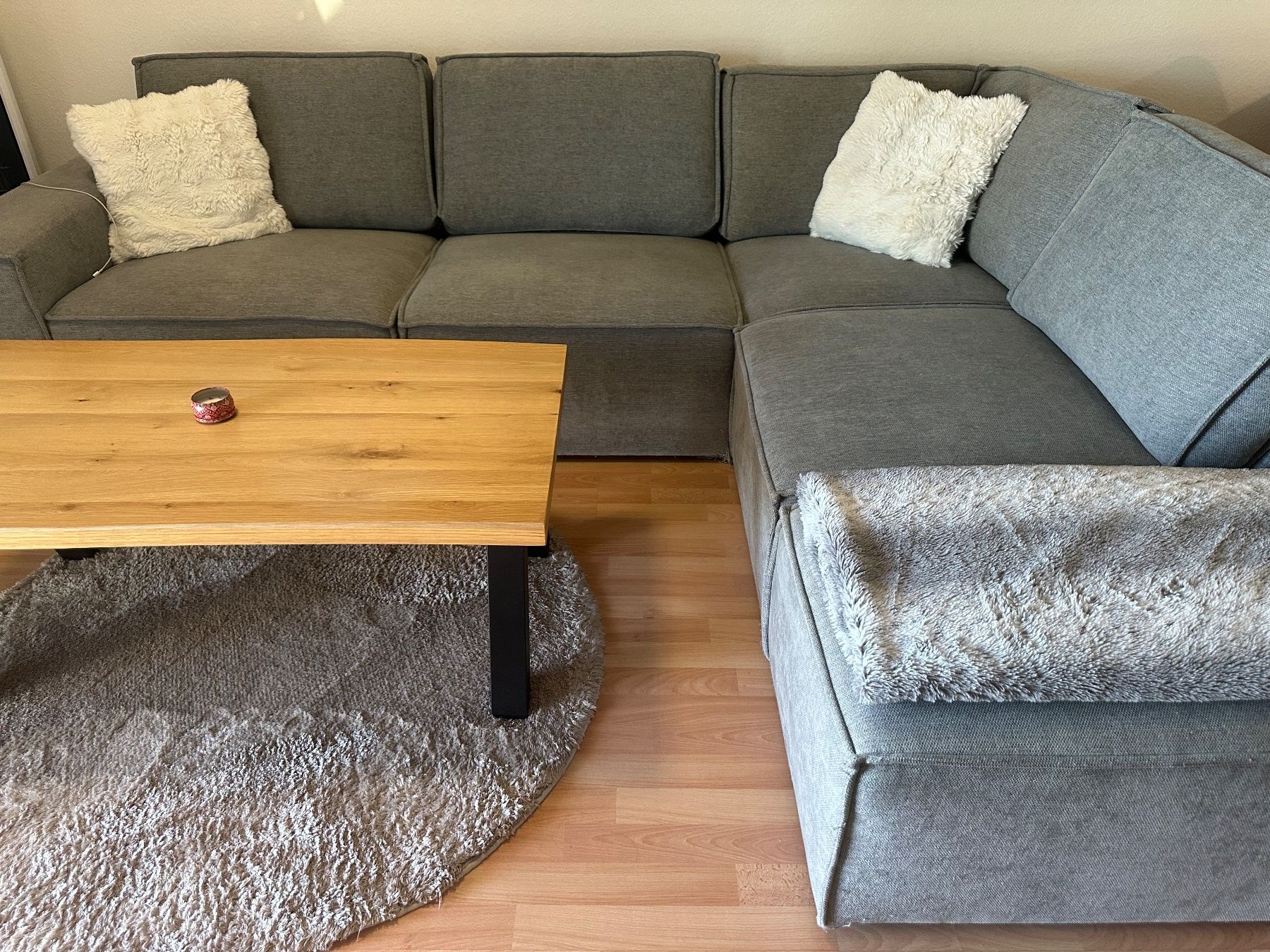 Sofas: Ecksofa grau Stoff gute Zustand 270m -208m – Gebraucht aus Wangen b. Olten von elv_5ypv 1