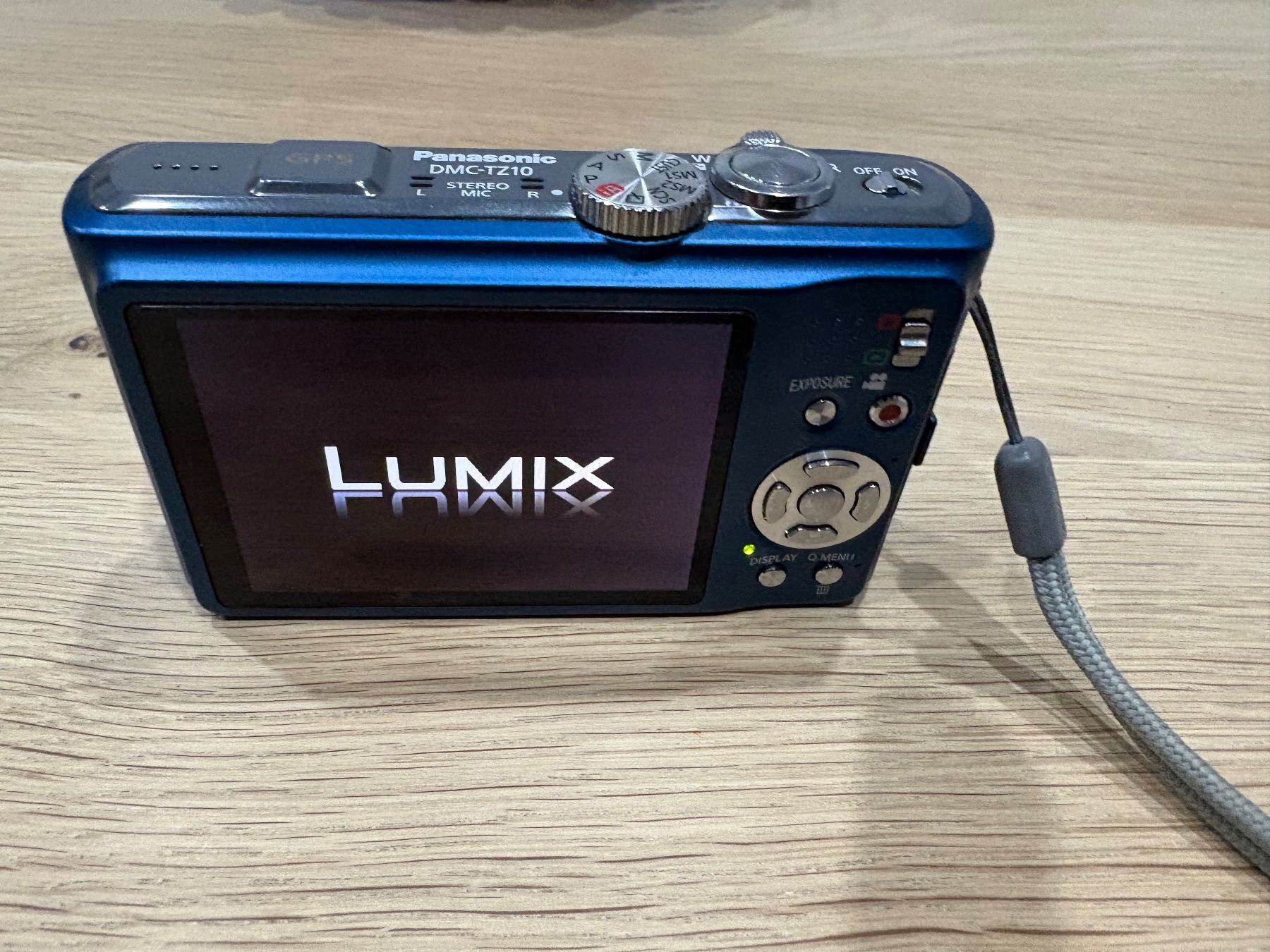 Panasonic Fotocamera: Panasonic Lumix DMC-TZ10 Digitalkameras – Usato da Lausen venduto da sen_jm7c 8
