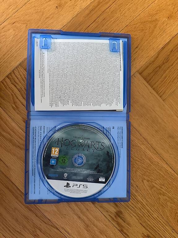 Giochi: Hogwarts Legacy  Deluxe Edition (PS5) – Usato da Dietikon venduto da Julia.obers 1