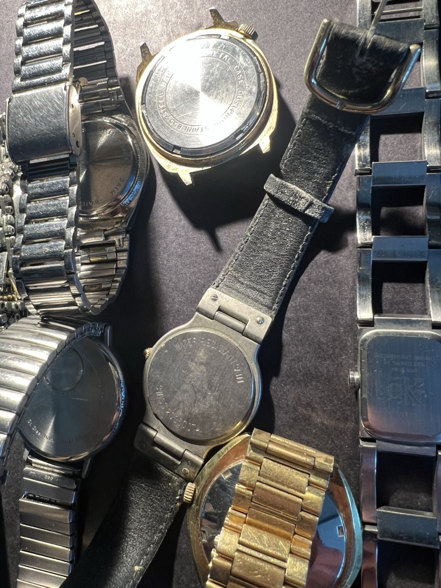 Orologi: Uhren für Bastler – Usato da Laufen venduto da groove60 4
