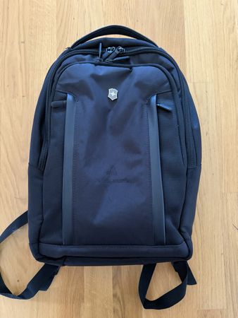 Victorinox Altmont Professional Compact Laptop  + Cover