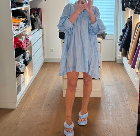 Kleid hellblau Grösse M leichte Baumwolle neuwertig
