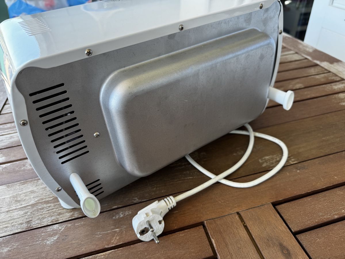 Forni: Mini Oven - Perfect for smaller kitchens or camping trips – Usato da Thayngen venduto da kow_nl62 7