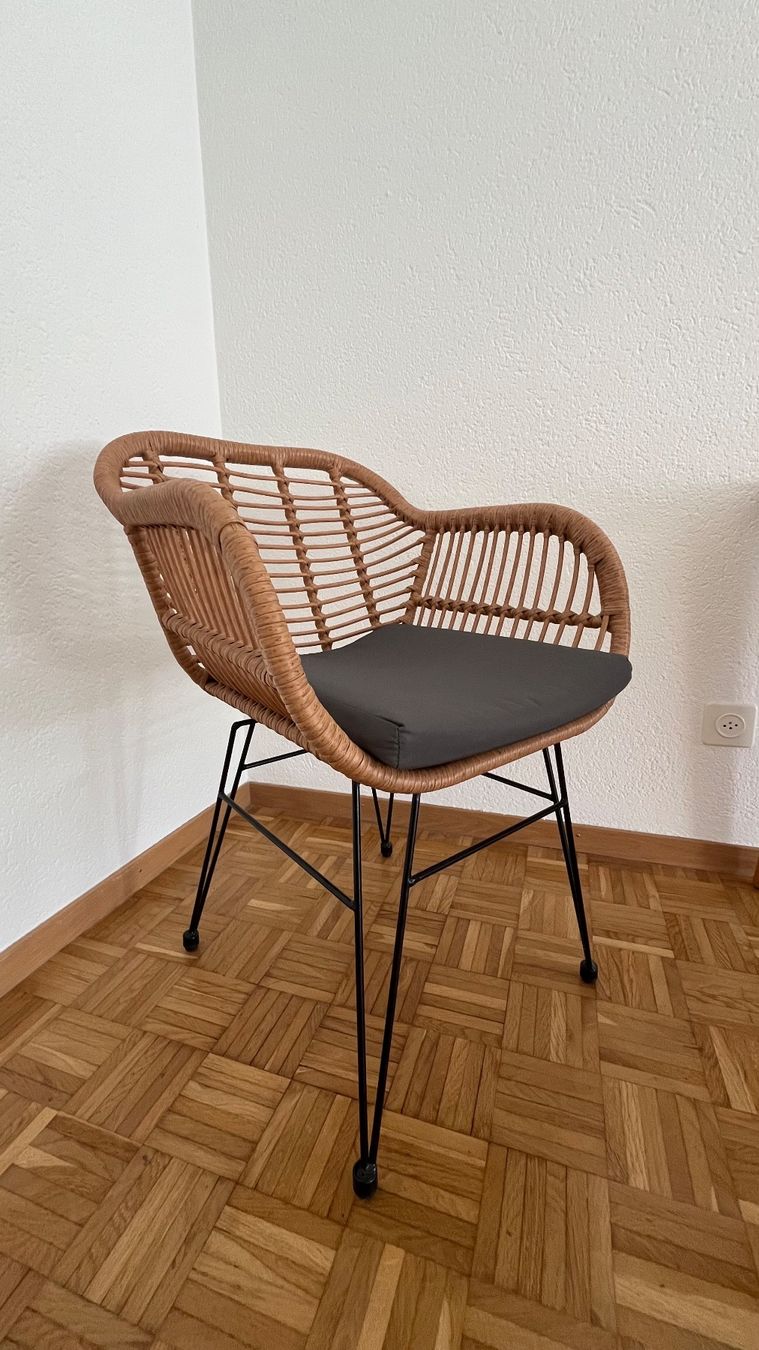 Stühle: 4 Rattan Stühle – Gebraucht aus Thalwil von nathaliebue01 2