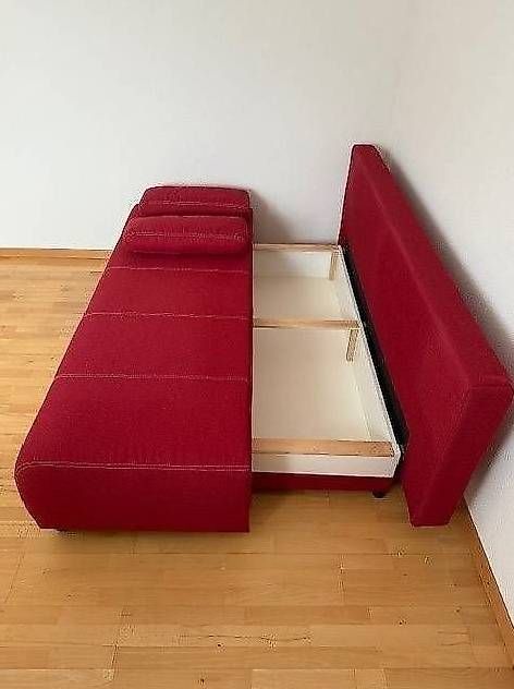 Divani: Sofa Rot ausziehbar (Bettsofa) – Usato da Tägerwilen venduto da cici123 2