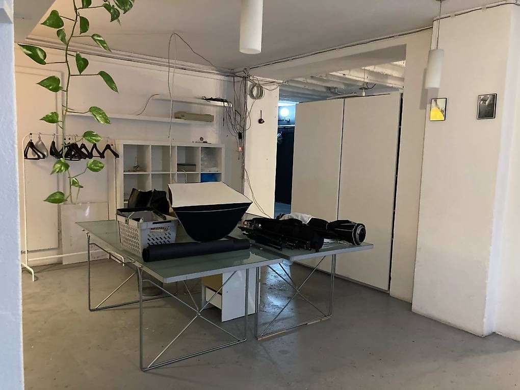 Schreibtische: Bureau en coworking – Gebraucht aus Renens VD von ife_2rrd 1